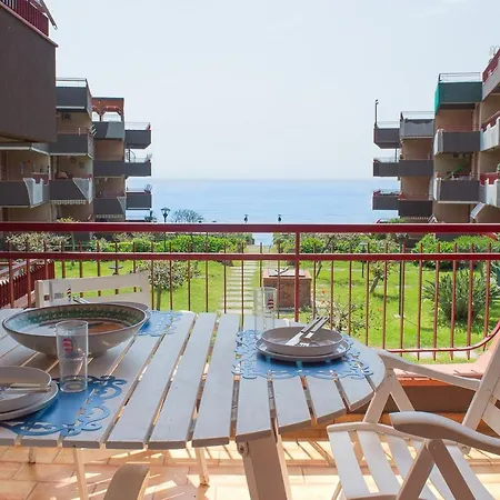House Blue Apartment Letojanni